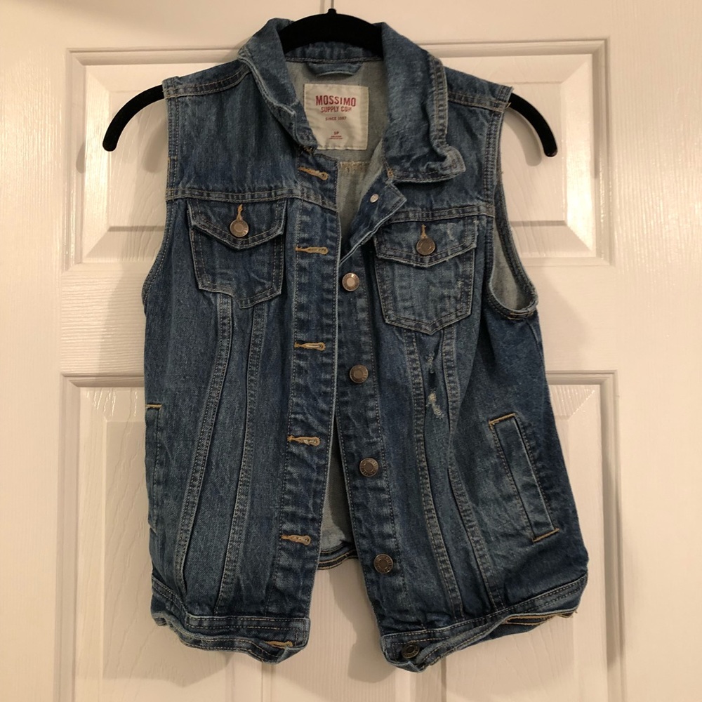 Jean Vest